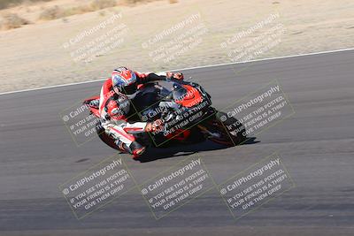 media/Oct-08-2022-SoCal Trackdays (Sat) [[1fc3beec89]]/Turn 7 Inside (145pm)/